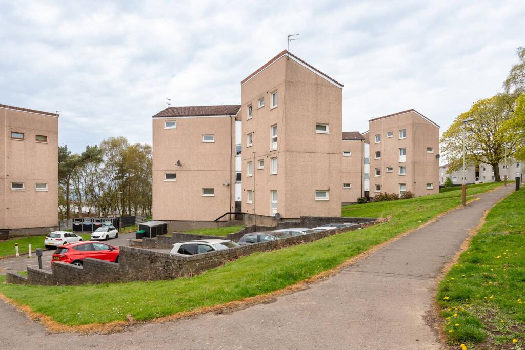 Main image of property: 168 Yarrow Terrace, Dundee, DD2 4HH