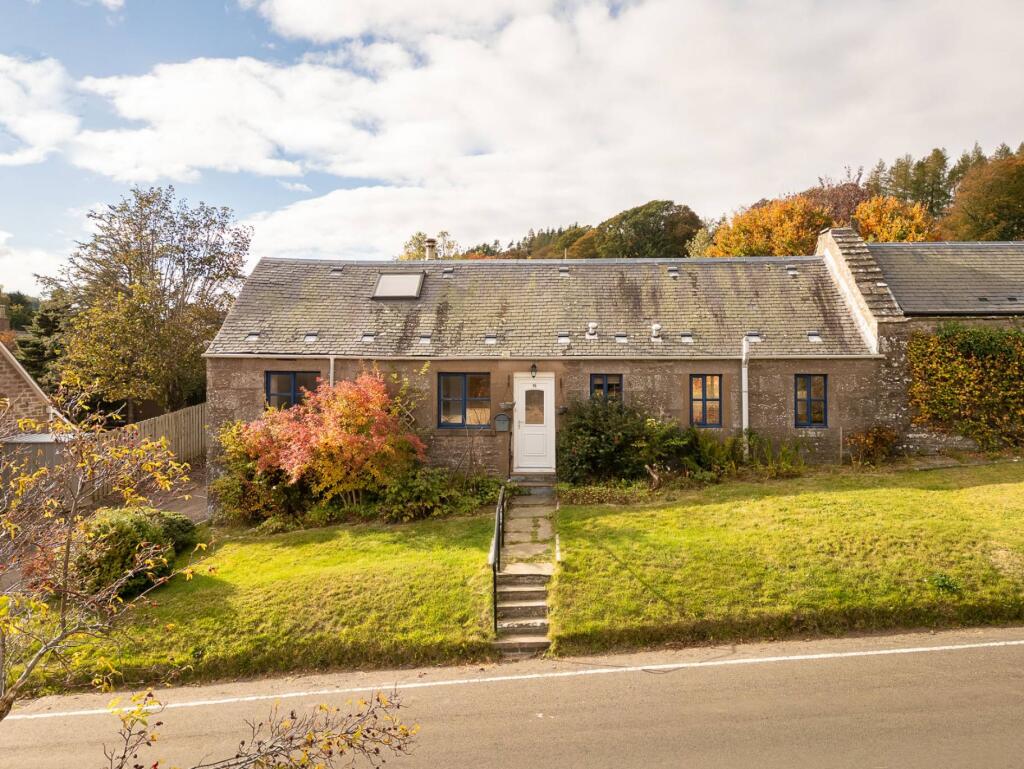 Main image of property: 15 Charleston Village, Charleston, Forfar, DD8 1UF