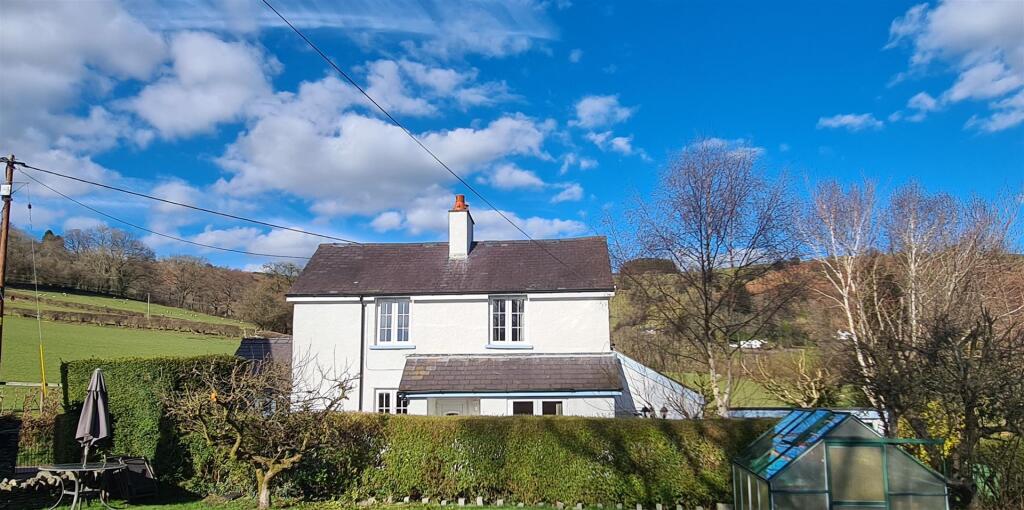 Main image of property: Glyn Ceiriog, Llangollen