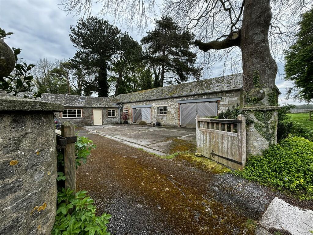 Additional property image - Bapton, Warminster, Wiltshire, BA12