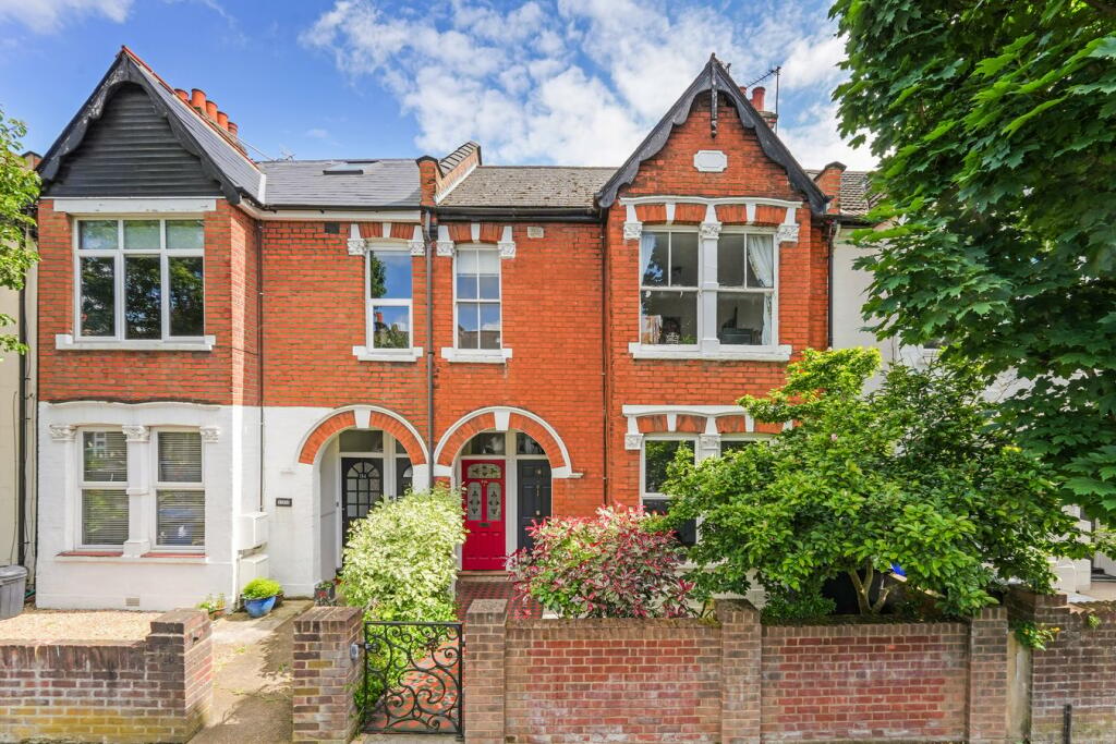 2 bedroom flat for sale in Darwin Road, Ealing, W5