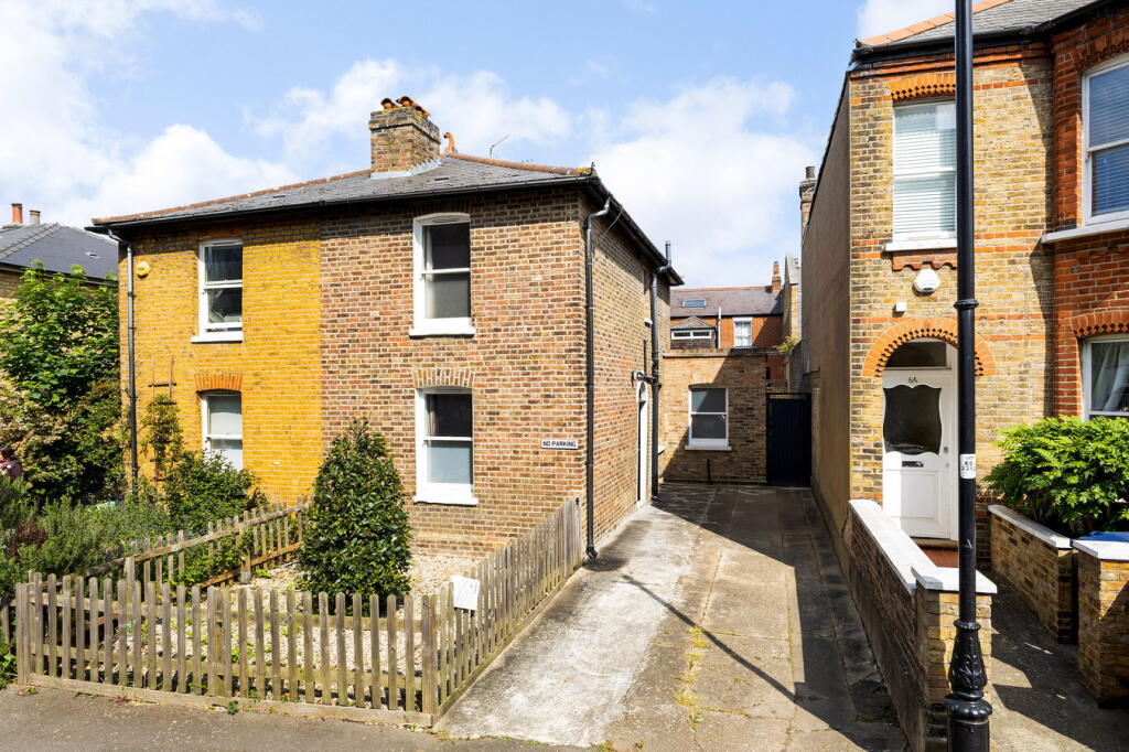 Main image of property: Broomfield Place, West Ealing, W13