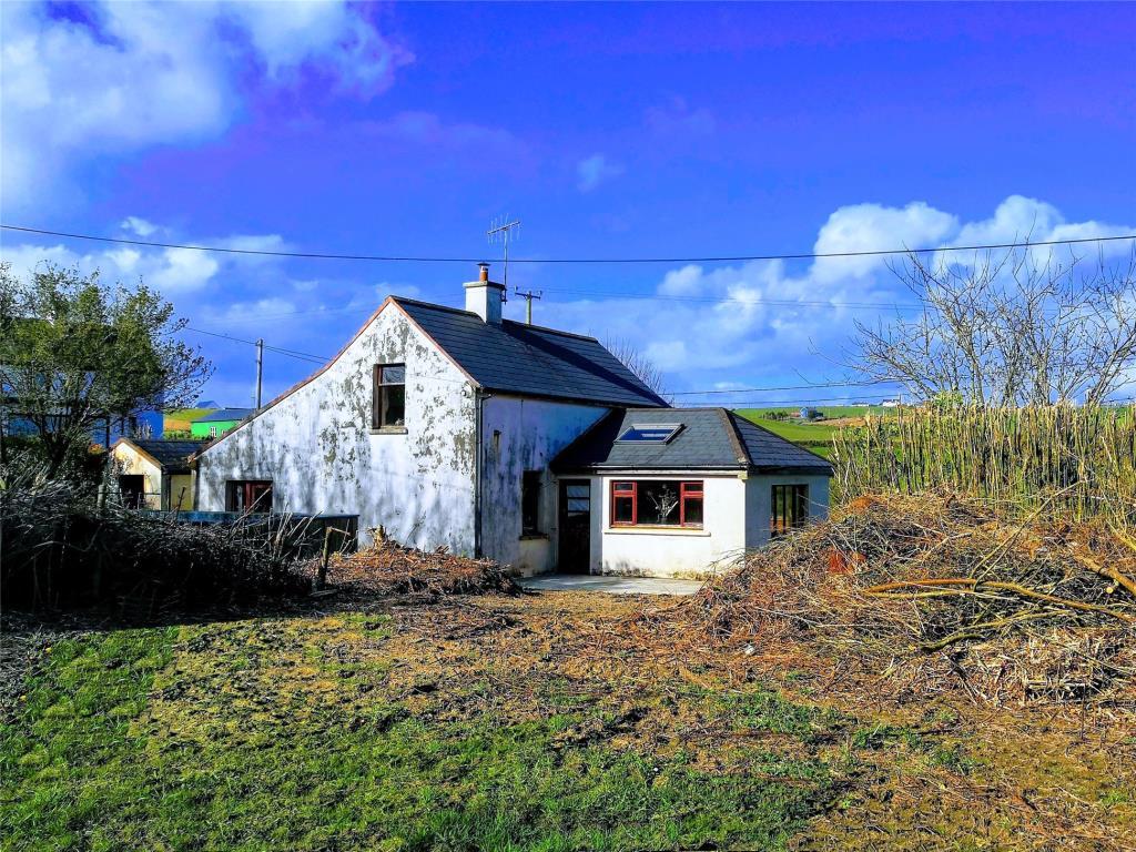 3 bedroom detached house for sale in Ballinglanna, Clonakilty, Co Cork