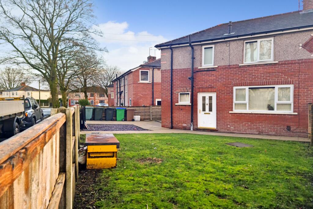 Main image of property: Tennyson Road, Middleton, Manchester, M24