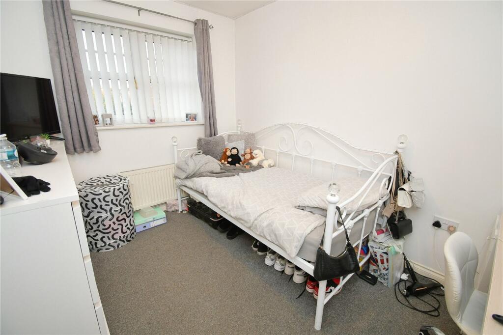 Additional property image - Hampton Chase, Prenton, Wirral