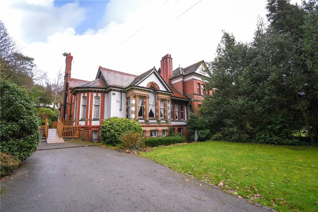 5 bedroom semidetached house for sale in Eleanor Road, Prenton, Wirral