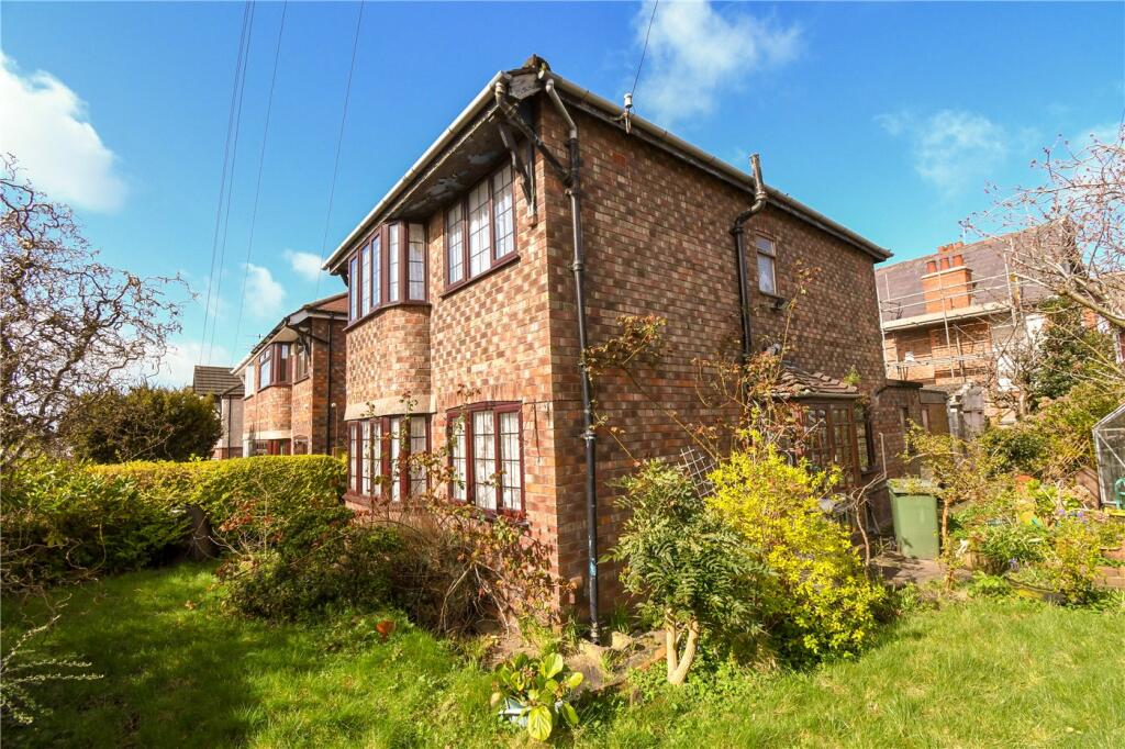 3 bedroom detached house for sale in Willowbank Road, Devonshire Park