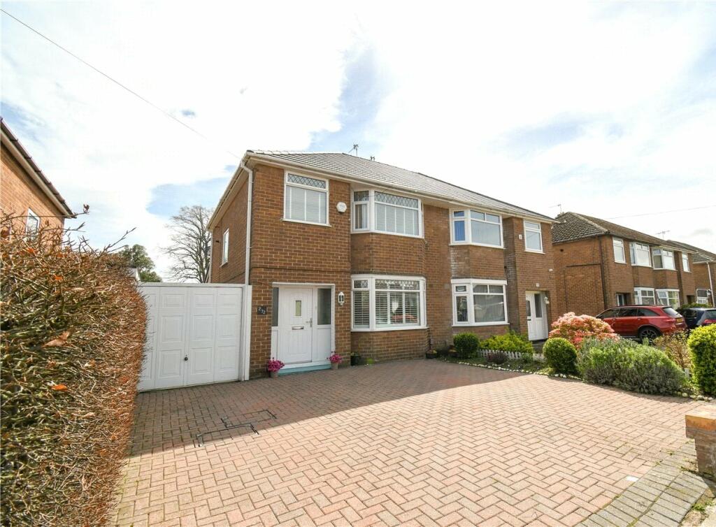 3 bedroom semidetached house for sale in Prenton Dell Road, Prenton