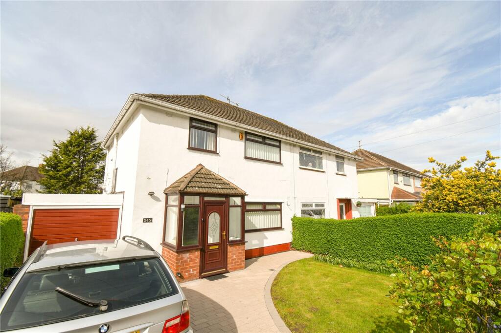 3 bedroom semidetached house for sale in Prenton Hall Road, Prenton