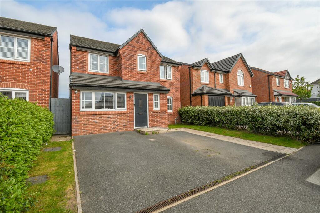 4 bedroom detached house for sale in Memorial Drive, Tranmere, Wirral, CH42