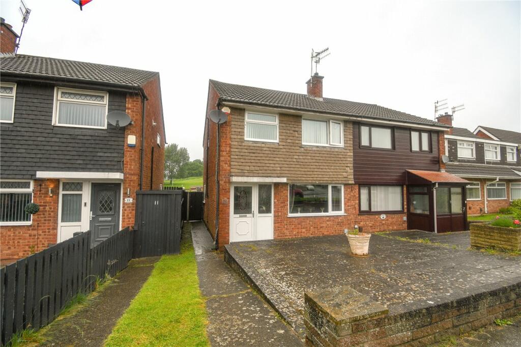 3 bedroom semidetached house for sale in Hargrave Close, Prenton