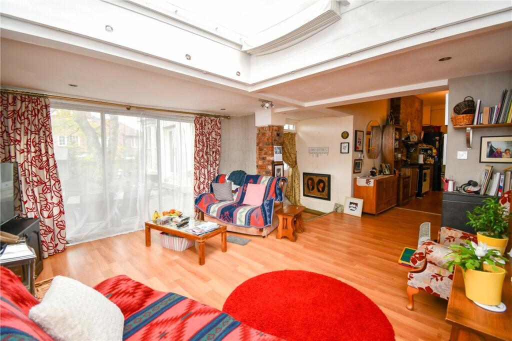 Additional property image - Fairclough Lane, Oxton, Wirral