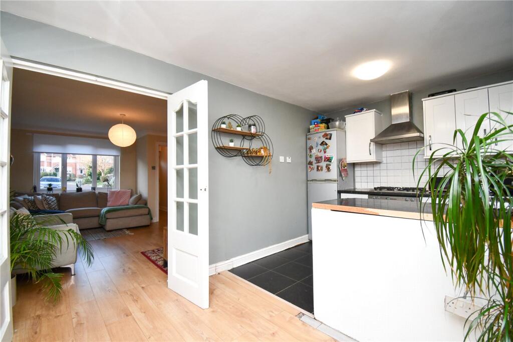 Additional property image - Briarswood Close, Birkenhead, Wirral