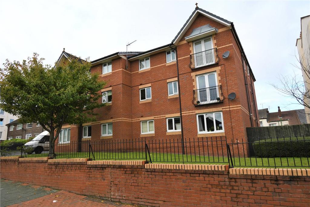 2 bedroom flat for sale in Clifton Road, Birkenhead, Wirral, CH41