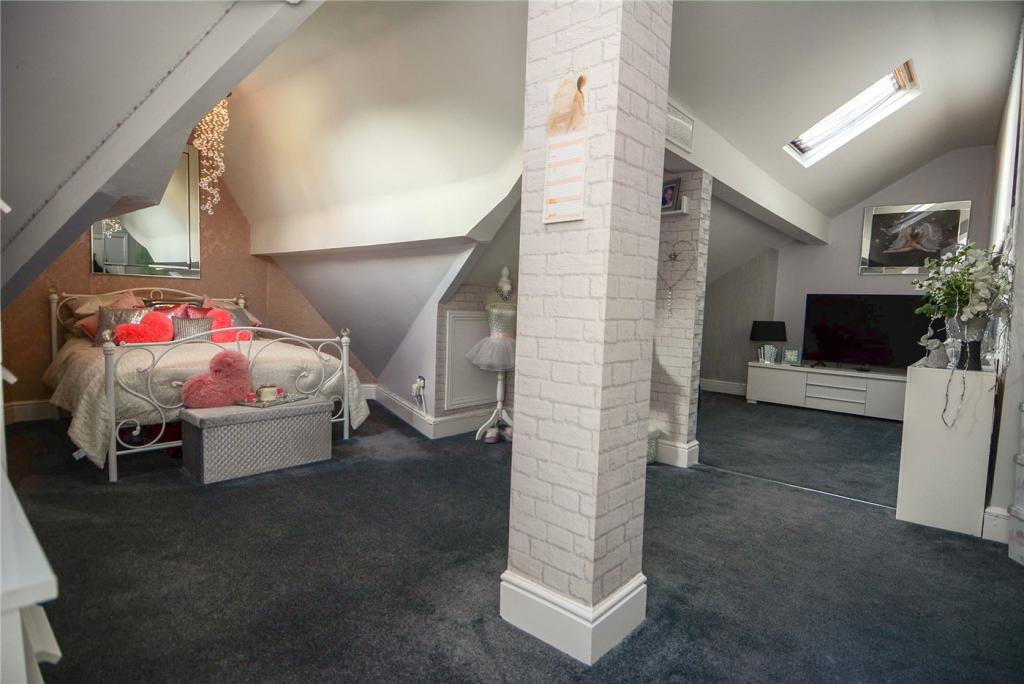 5 bedroom semidetached house for sale in North Road, Birkenhead