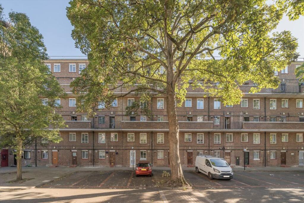 Main image of property: Essex Road, Islington