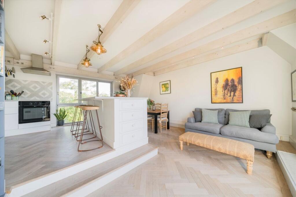 Main image of property: Noel Road, Islington