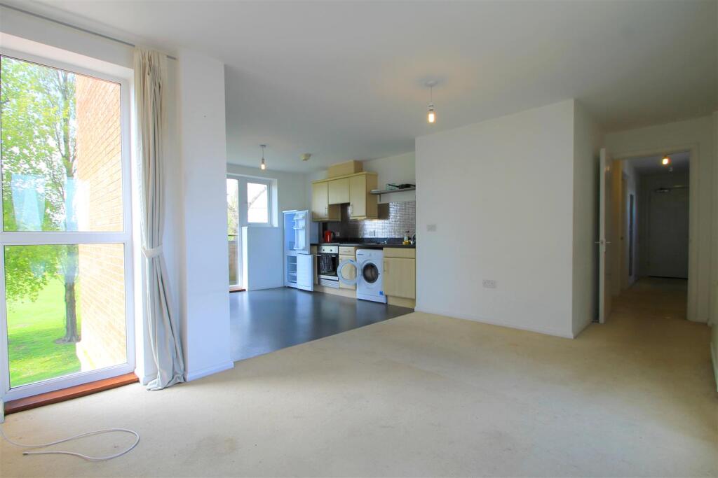 Main image of property: The Sandwharf, Cardiff Bay (2 Beds)