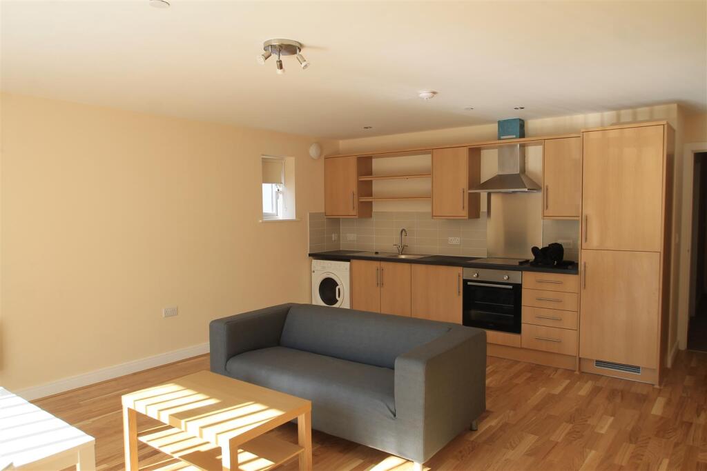 Main image of property: Churchill Villas, City Centre, ( 1 Bed )