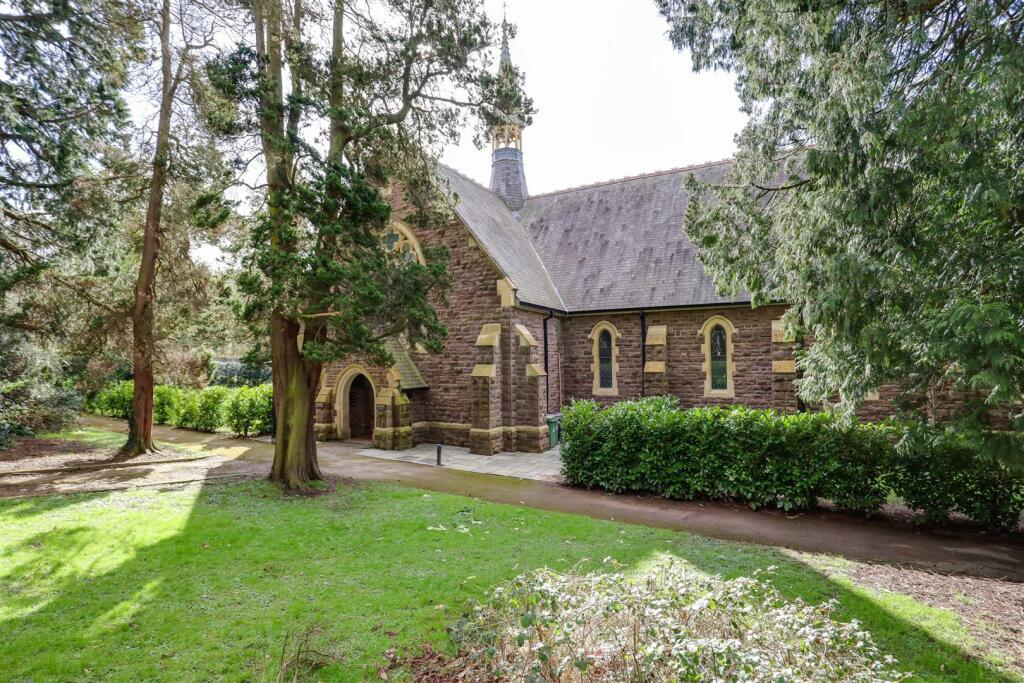 Main image of property: The Nave, 4 Pen-y-Val Chapel, Sycamore Avenue Abergavenny, NP7 5DZ