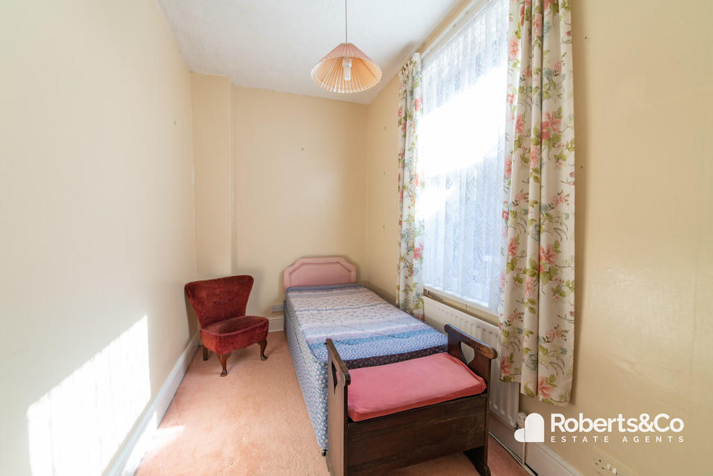 4 bedroom detached house for sale in Prospect Place, AshtonOnRibble, PR2