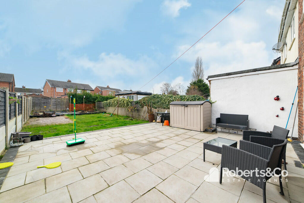 2 bedroom semidetached house for sale in St Cuthberts Road, Lostock Hall, PR5