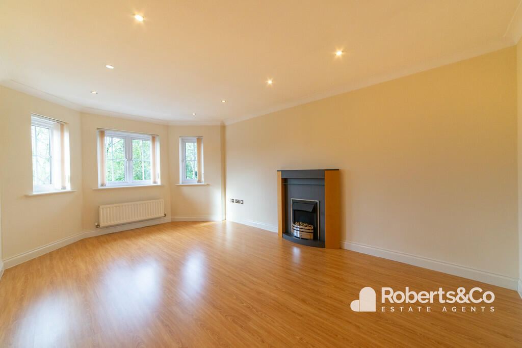 2 bedroom flat for sale in Baxendale Grove, Bamber Bridge, PR5