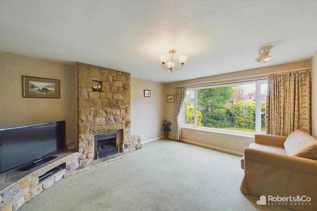 4 bedroom detached house for sale in Ashtree Grove, Penwortham, PR1