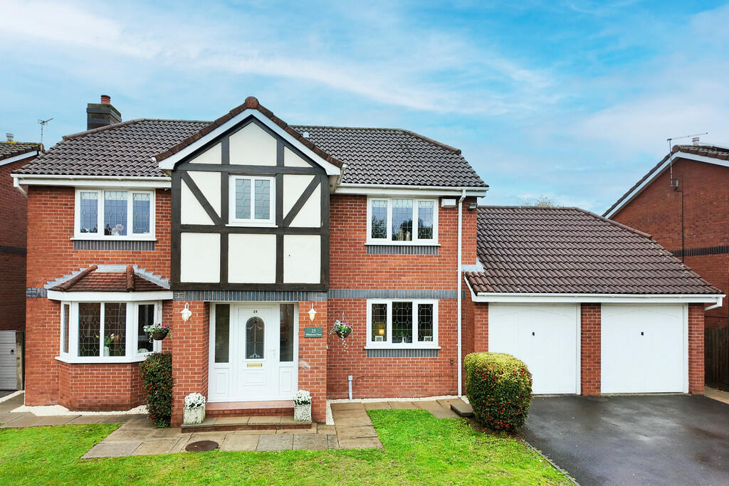 Main image of property: Whitebeam Close, Penwortham