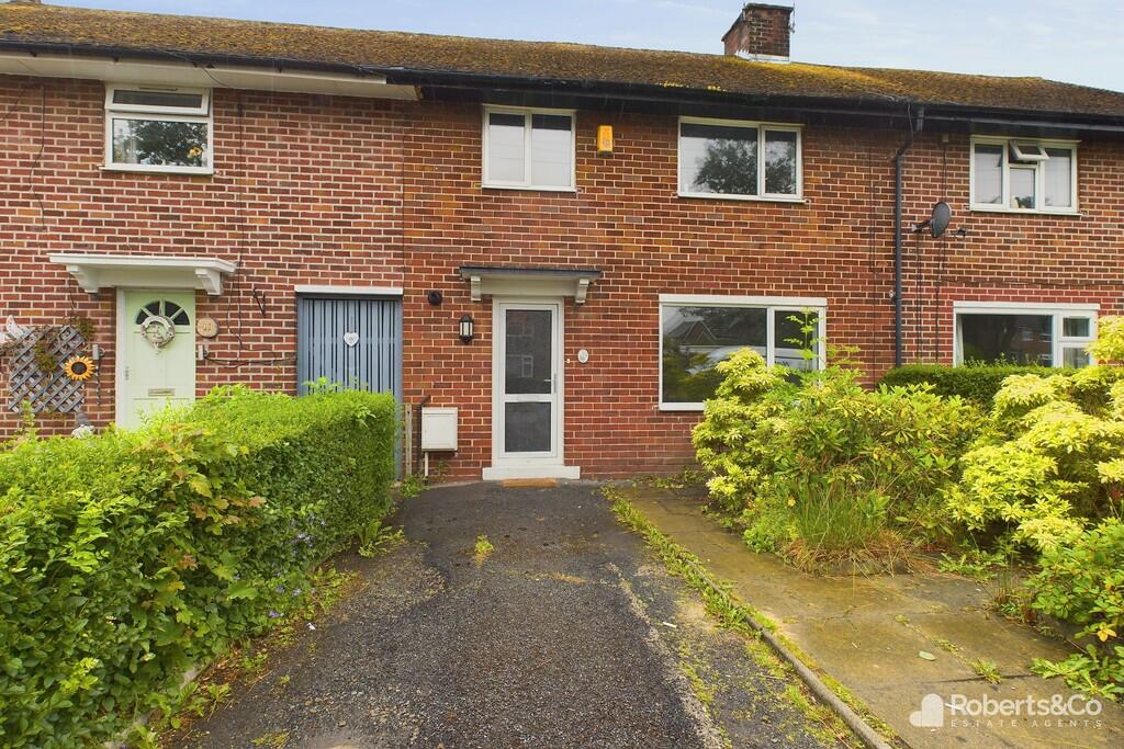 3 bedroom semidetached house for sale in Kingsfold Drive, Penwortham , PR1