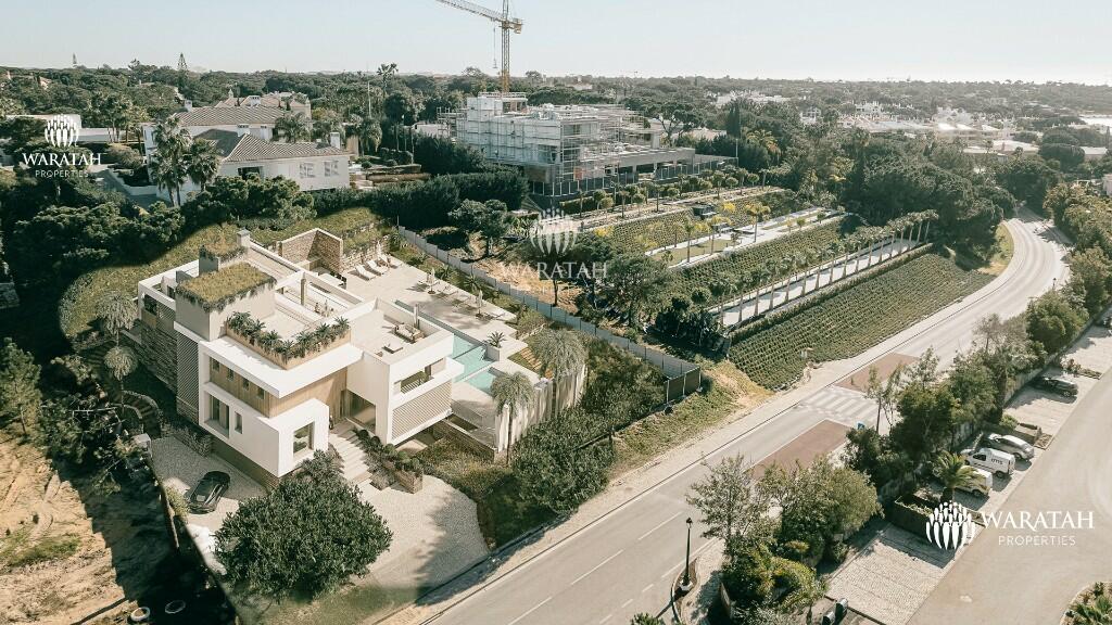 6 bed new development for sale in Quinta Do Lago, Algarve