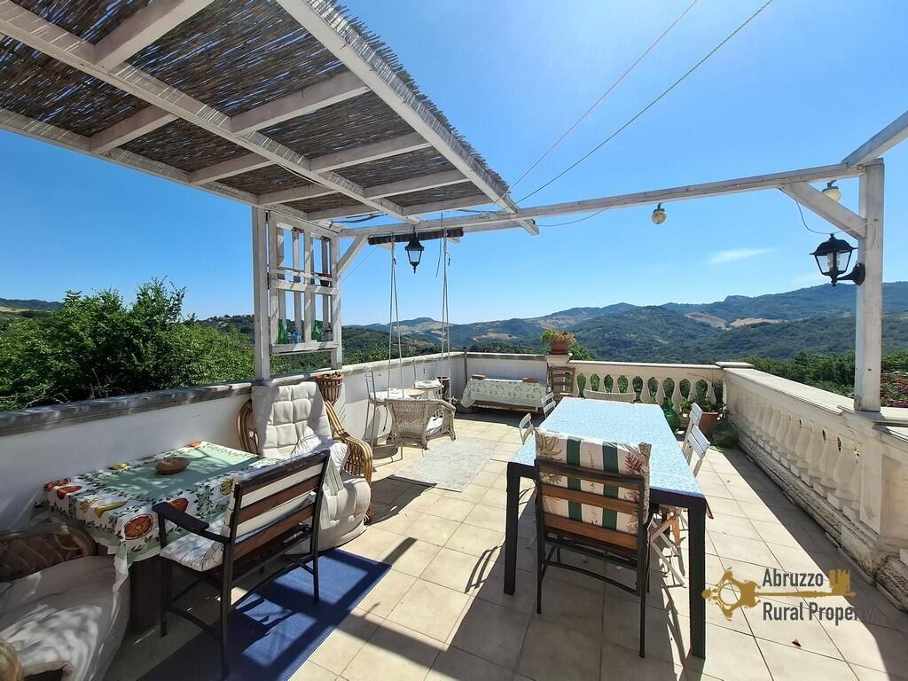 Main image of property: Civitella Messer Raimondo, Chieti, Abruzzo