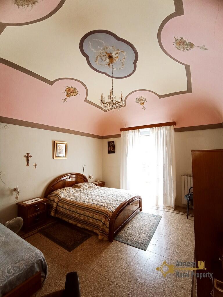 Main image of property: Gissi, Chieti, Abruzzo