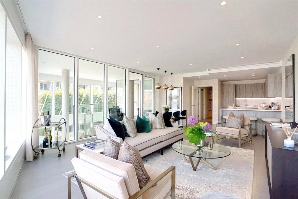 Battersea Reach,Lounge