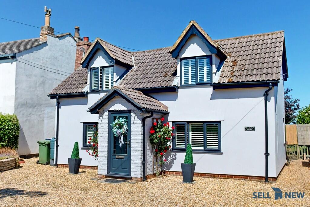 Main image of property: **NO CHAIN, WITH FAR REACHING VIEWS** Kimberly Cottage, Christchurch, Wisbech