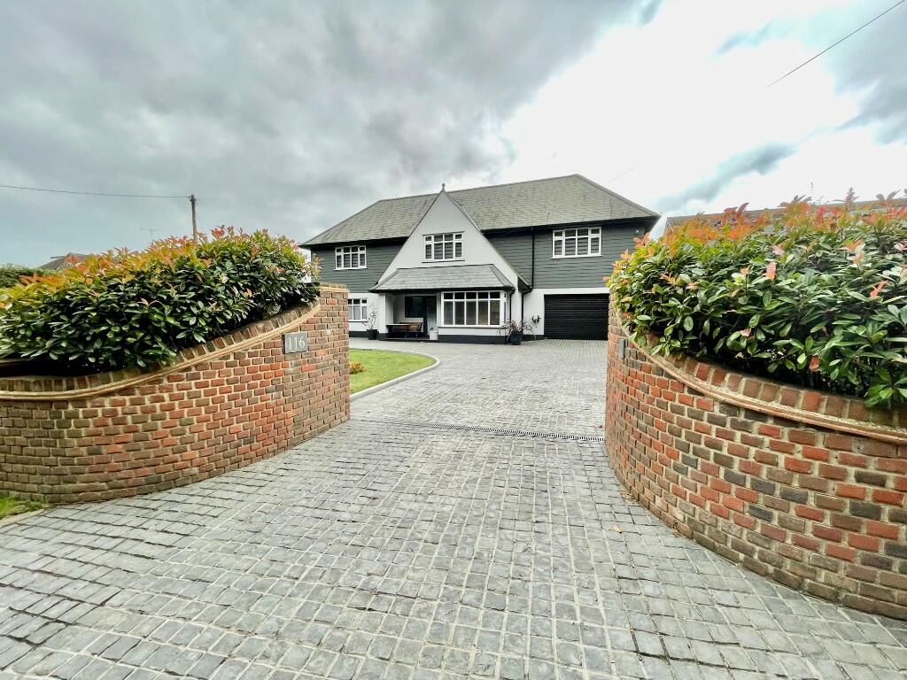 6 bedroom detached house for sale in Bramble Road, Daws Heath, Essex, SS7