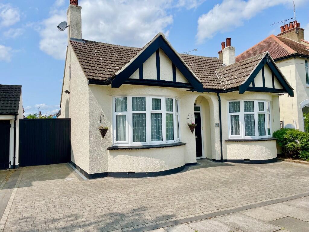 Main image of property: Leigh-On-Sea, Essex, SS9