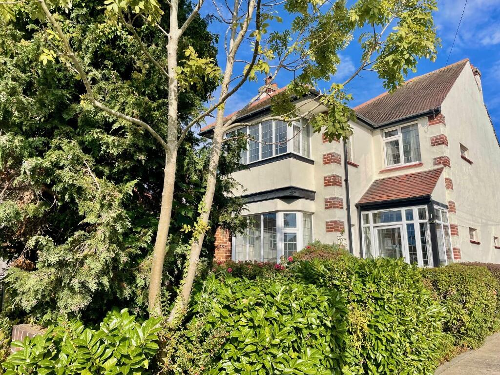 Main image of property: Marine Estate, Leigh-On-Sea, Essex, SS9