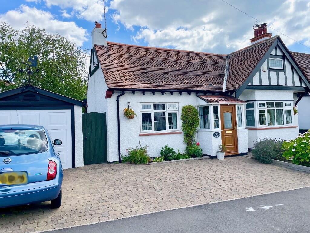 Main image of property: Marine Estate, Leigh-On-Sea, Essex, SS9