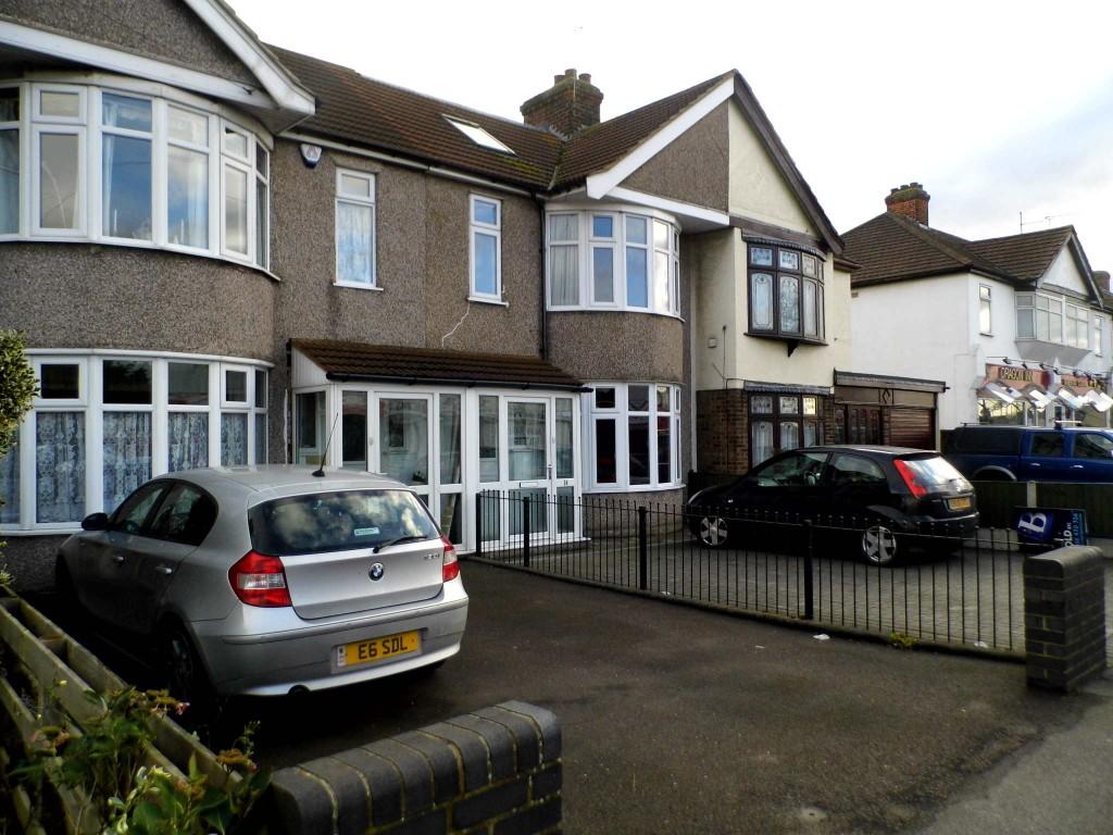 Main image of property: South End Road, Rainham, Essex, RM13