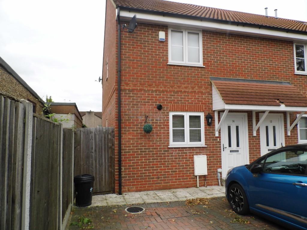 Main image of property: Kings Grove, Romford, London, RM1