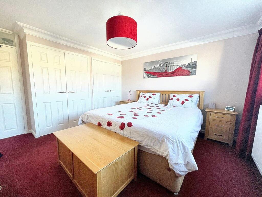 Additional property image - Marine Court, The Esplanade, Telscombe Cliffs, BN10 7HT