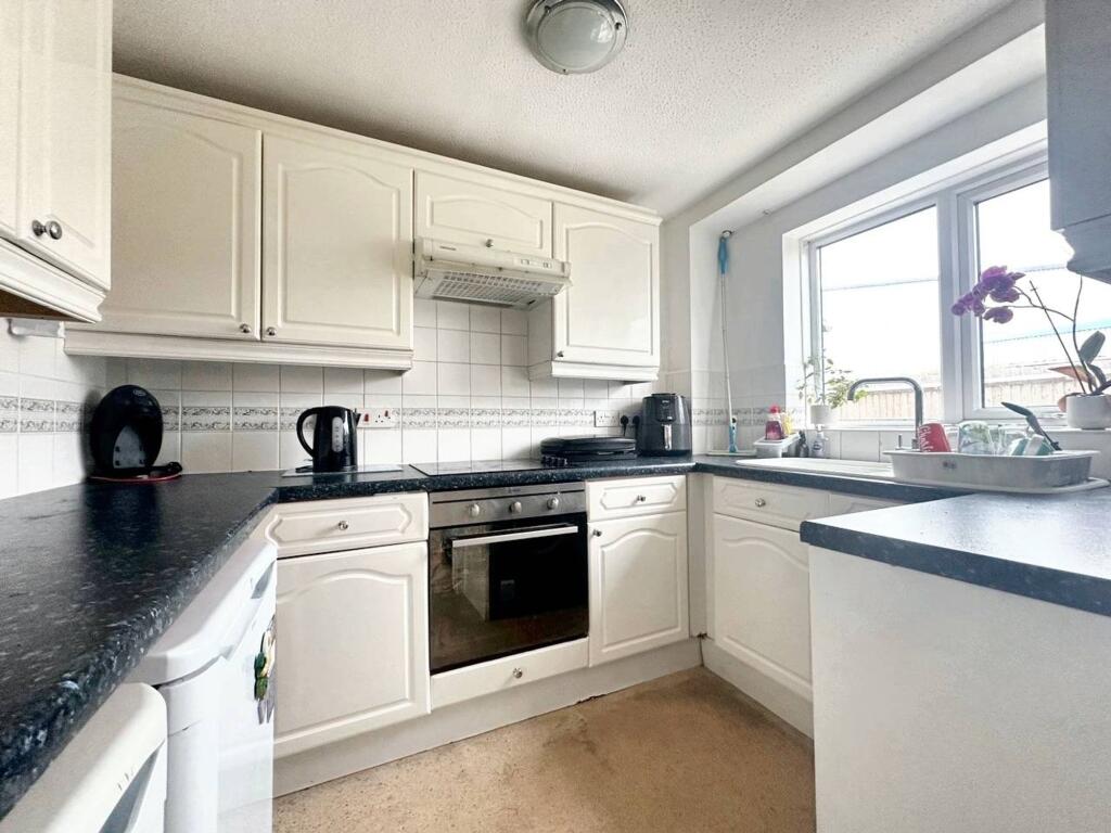 Additional property image - Jason Close, Peacehaven, BN10 8JZ