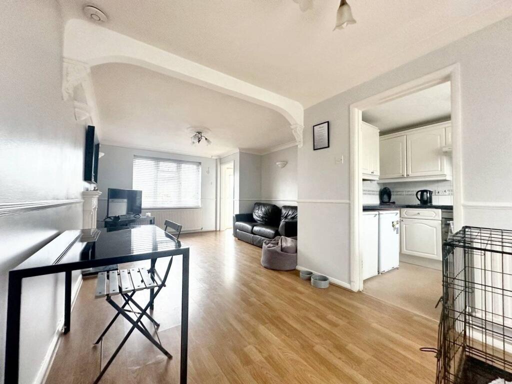 Additional property image - Jason Close, Peacehaven, BN10 8JZ