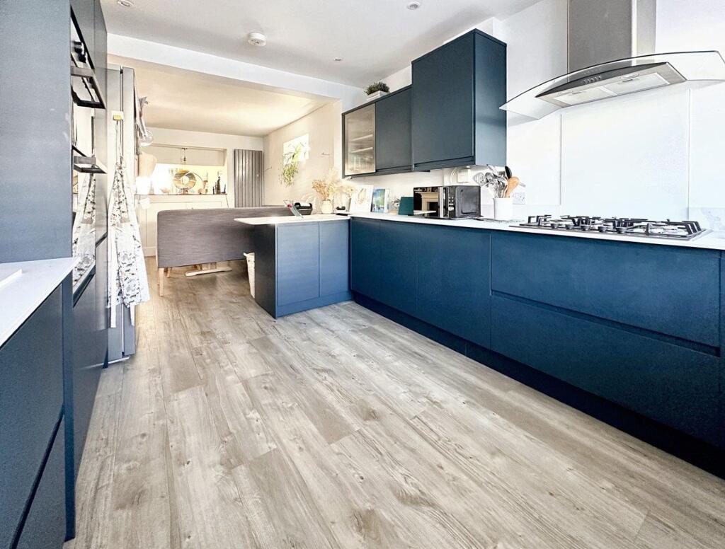 Additional property image - Cissbury Crescent, Saltdean, BN2 8RJ
