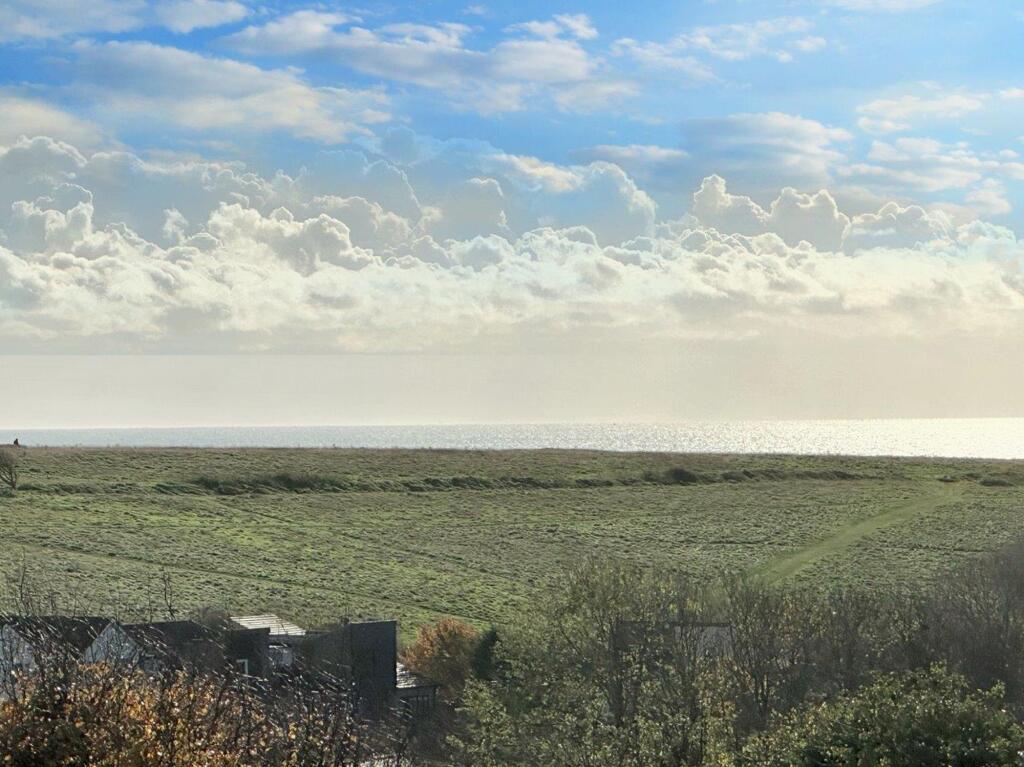 Additional property image - Cissbury Crescent, Saltdean, BN2 8RJ