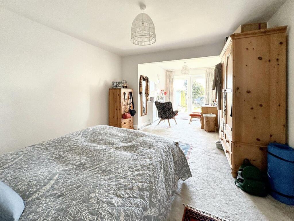 Additional property image - Cissbury Crescent, Saltdean, BN2 8RJ