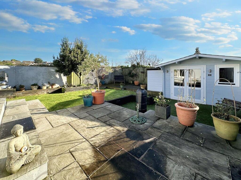 Additional property image - Cissbury Crescent, Saltdean, BN2 8RJ