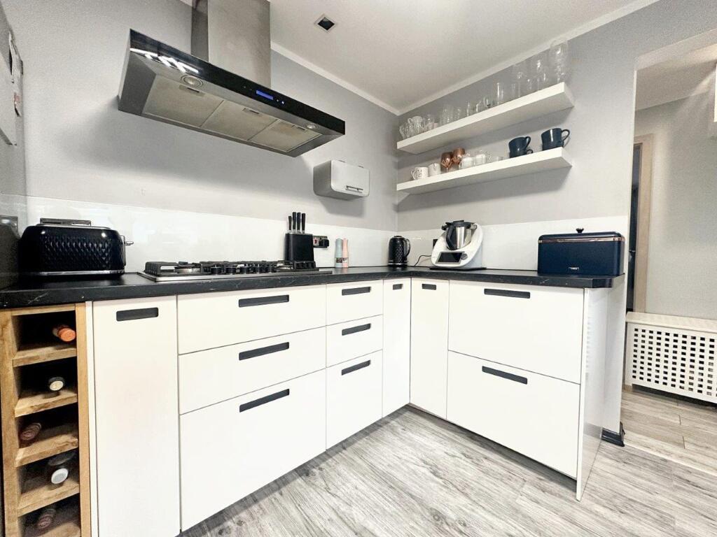 Additional property image - Sutton Avenue, Peacehaven, BN10 7NY
