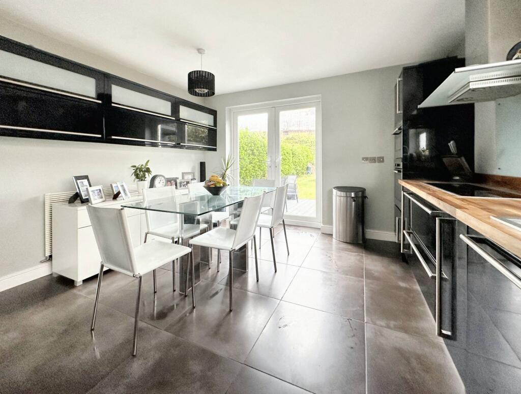 Additional property image - Bannings Vale, Saltdean, BN2 8DB